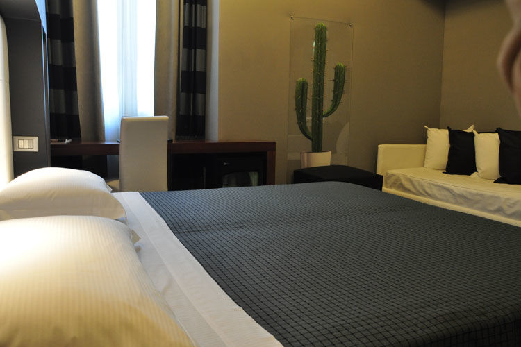 Metropolis - Di Charme 4* Roma
